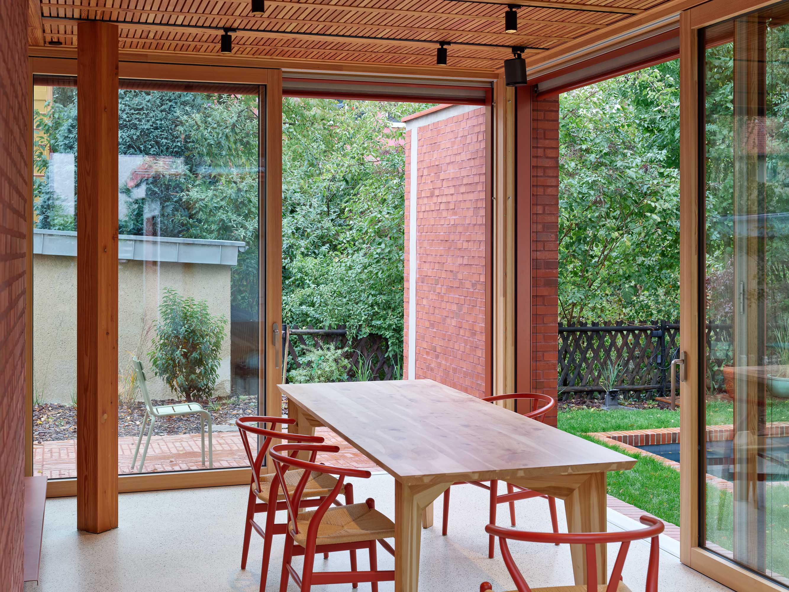 A Bigger Splash &nbsp; 2/7