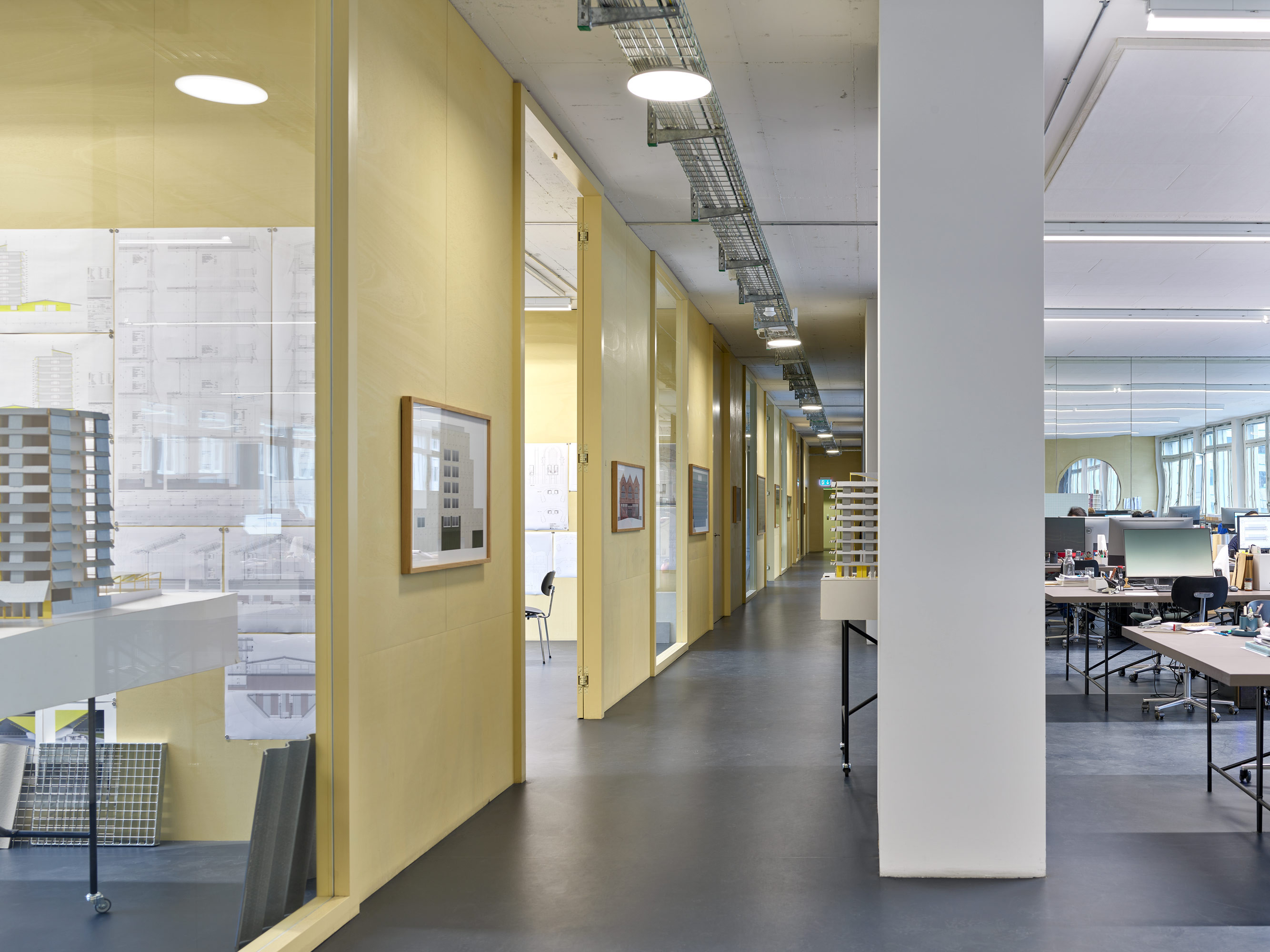 office/gym   8/9