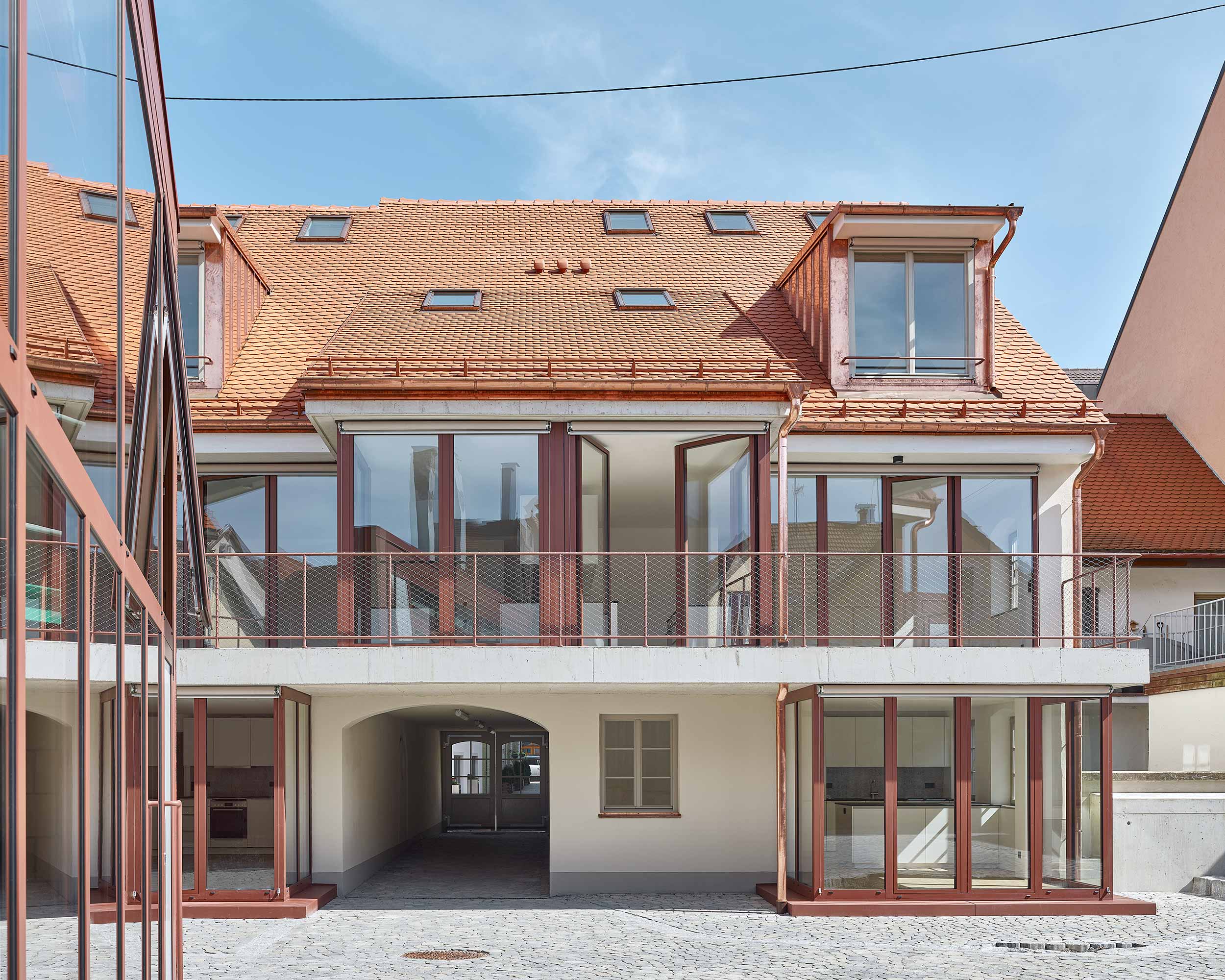 Grünes Haus   2/5