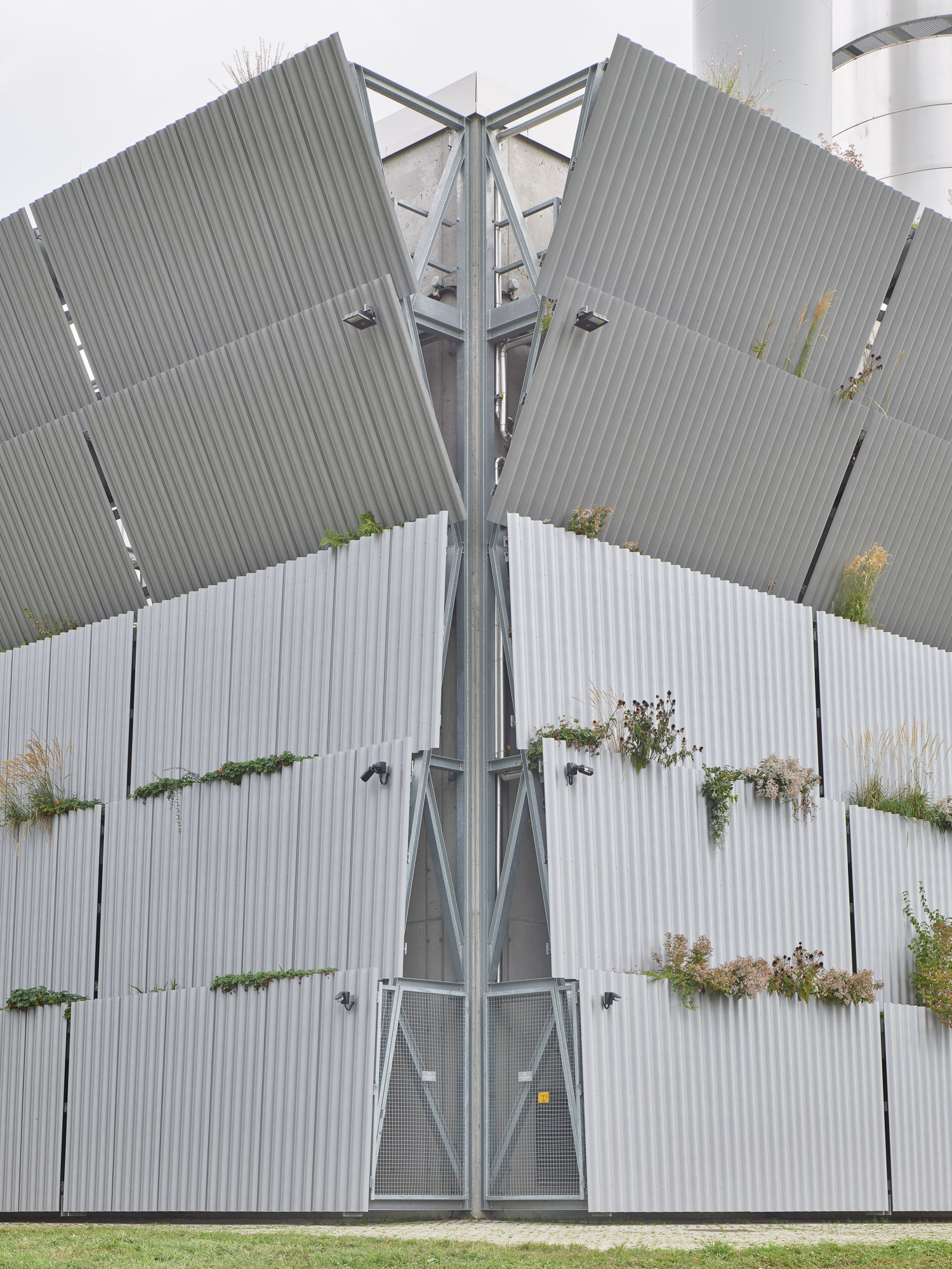 Energiezentrale &nbsp; 3/9