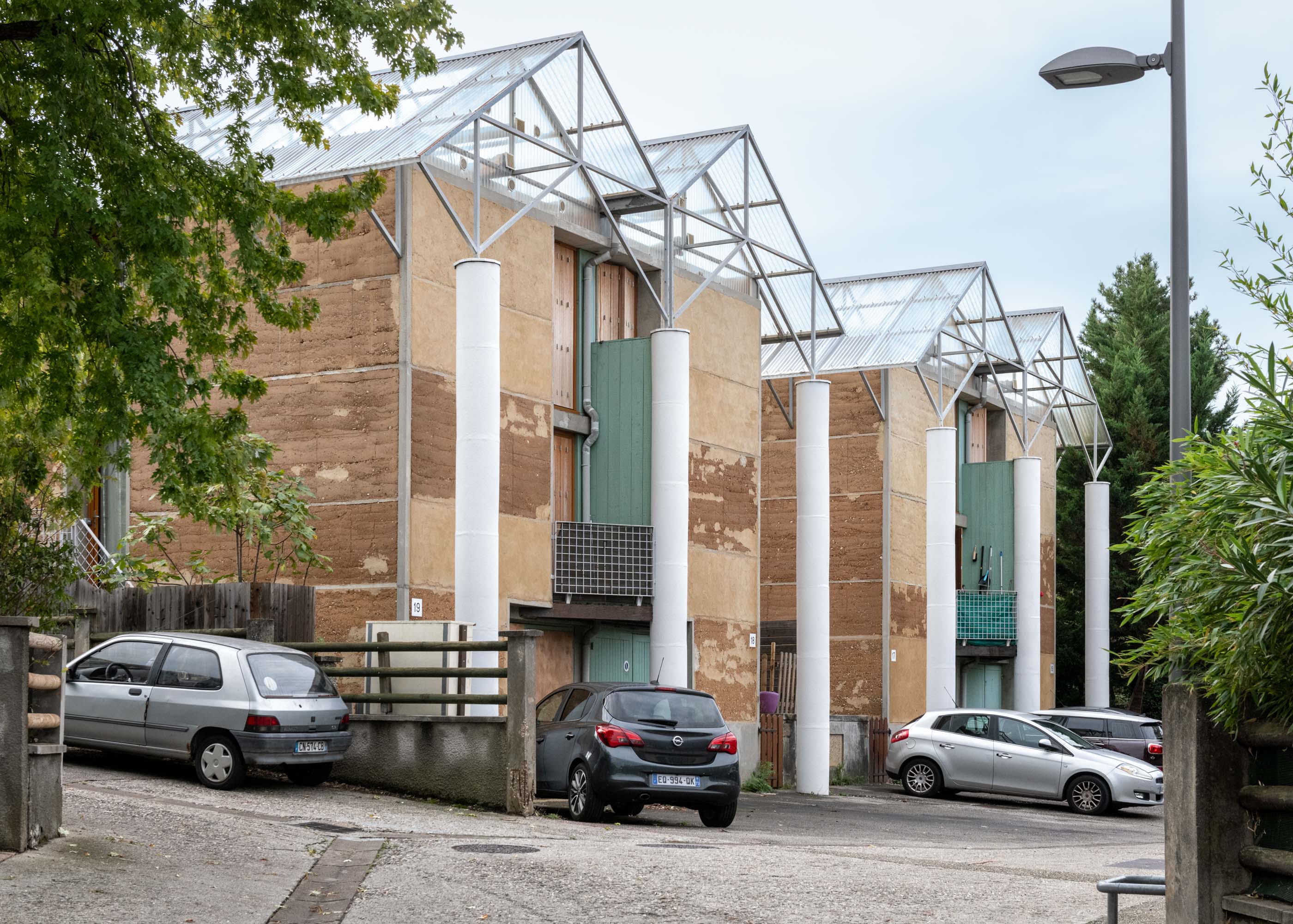 Pisé in Marokko, Spanien & Frankreich &nbsp; 2/16