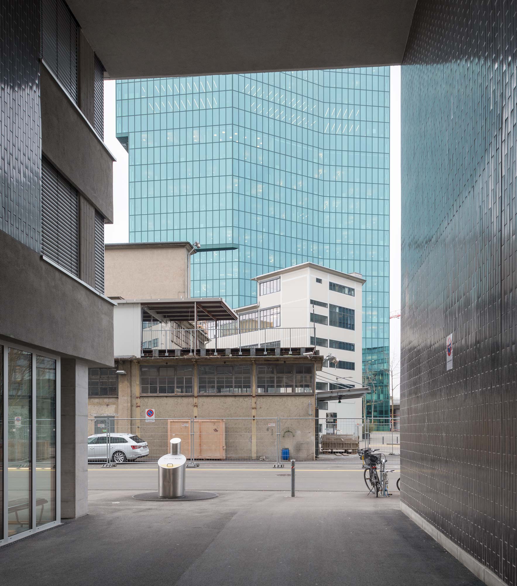 Bilder der Enge &nbsp; 7/11